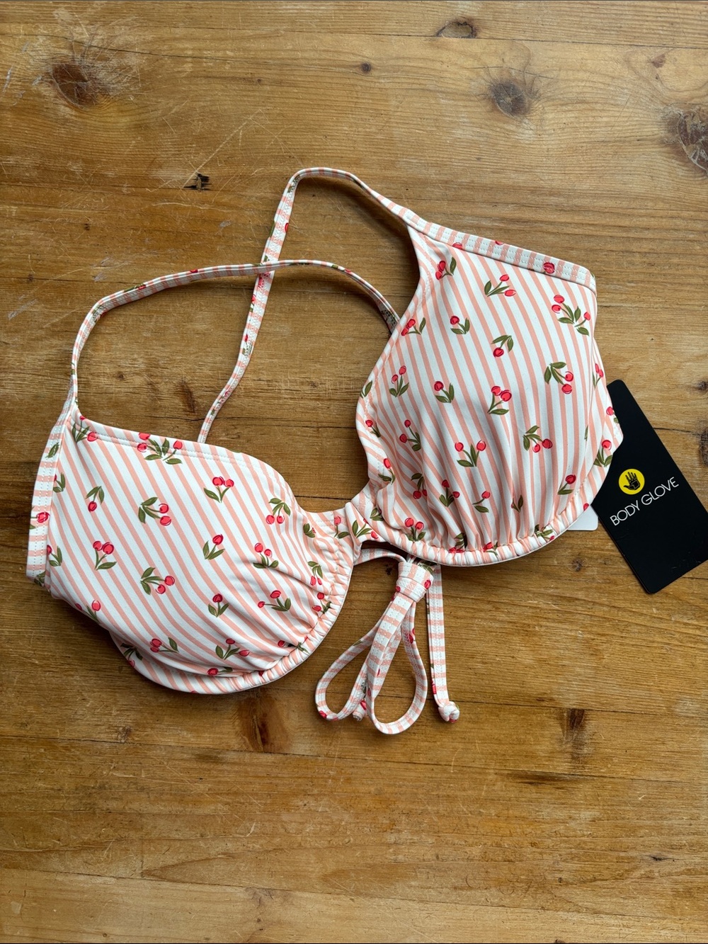 Body Glove | Solo underwire D cup bikini top in fruity